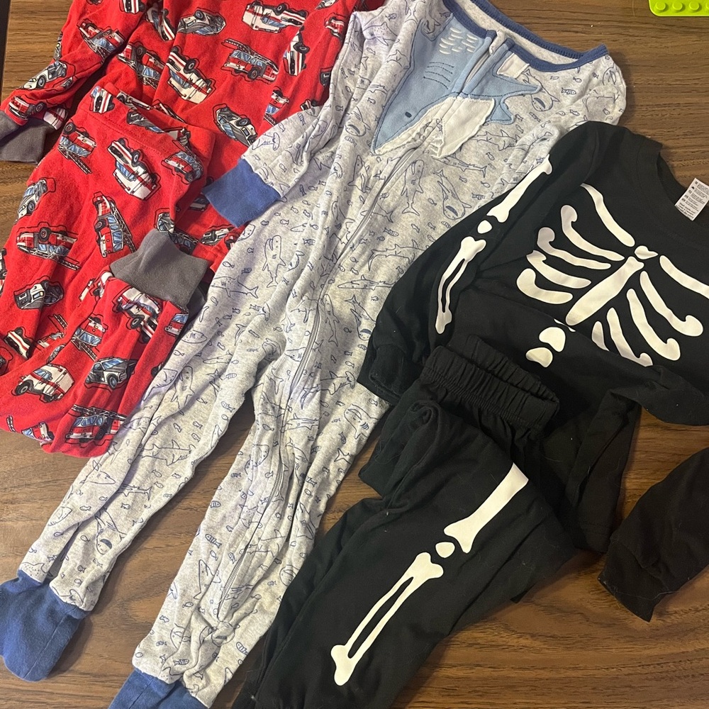 Kids Pajama Set with Skeleton and Car Prints